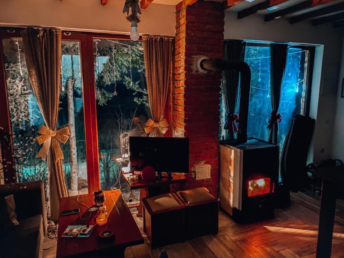 Cece'S Home Маврово Экстерьер фото