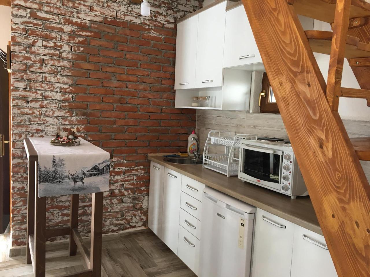 Cece'S Home Маврово Экстерьер фото
